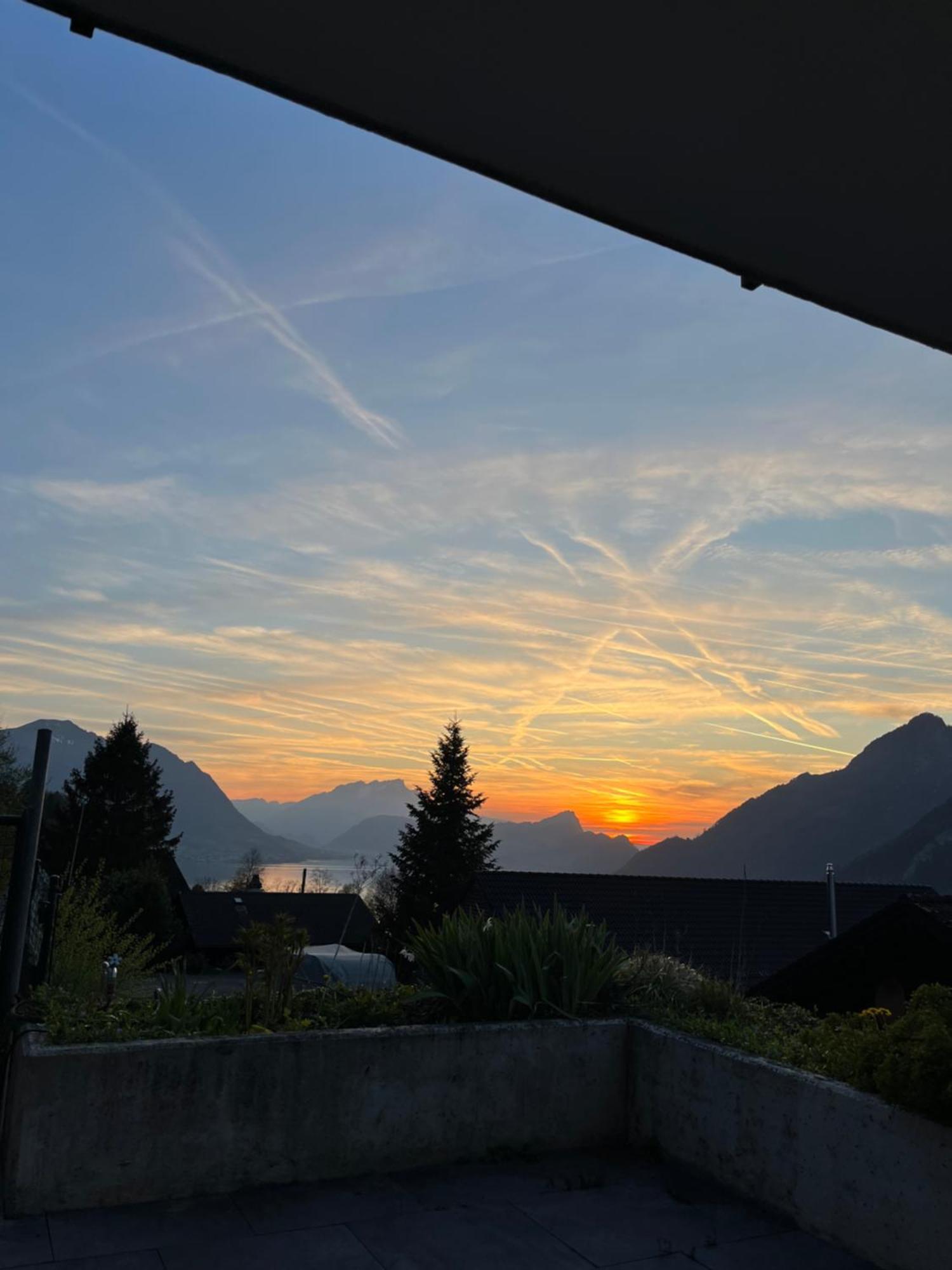Appartement Seelewaermerli - Balsam Fuer Ihre Seele Seelisberg Esterno foto